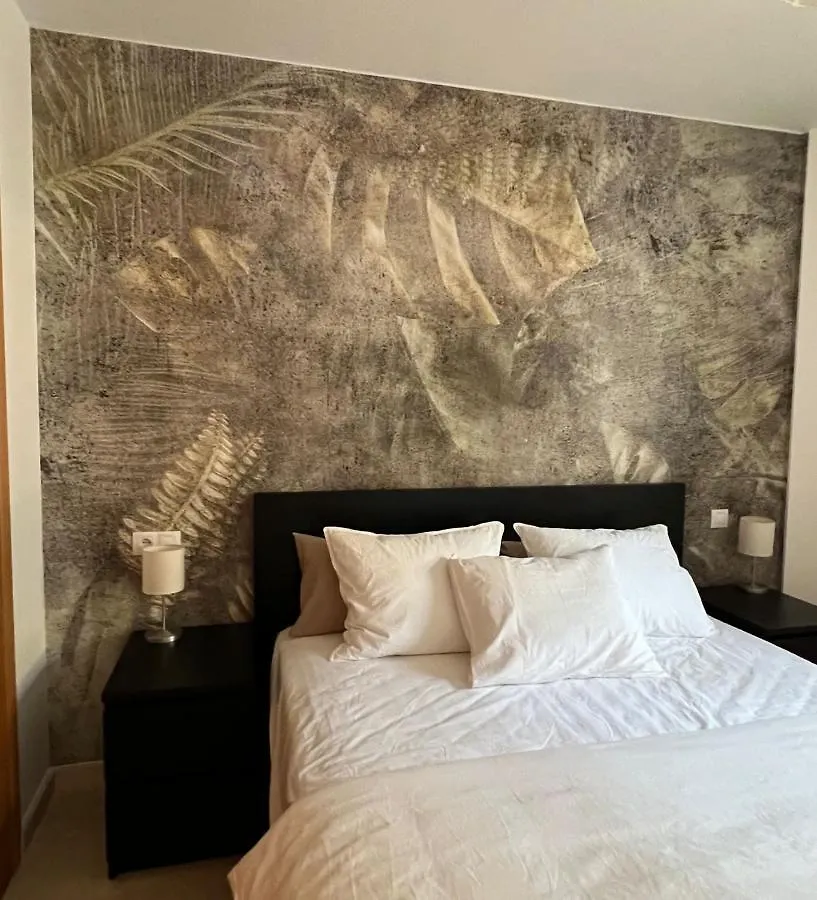 דירה קסרס 2 Bed Apt With Amazing Views