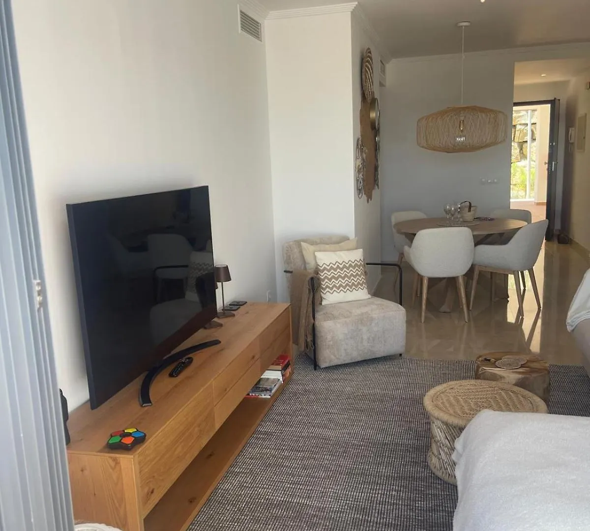 קסרס 2 Bed Apt With Amazing Views
